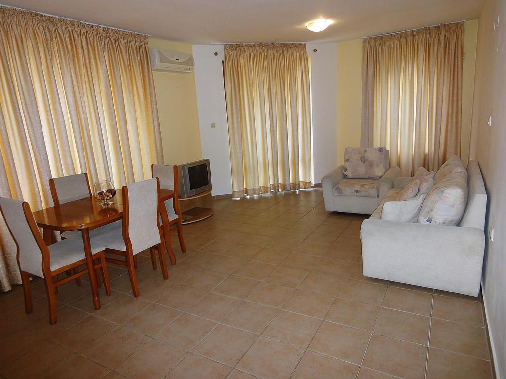 Summer Dreams -Apartcomplex Slantschew brjag Exterior foto